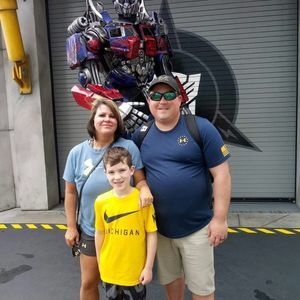 Meet your Posher, Eric